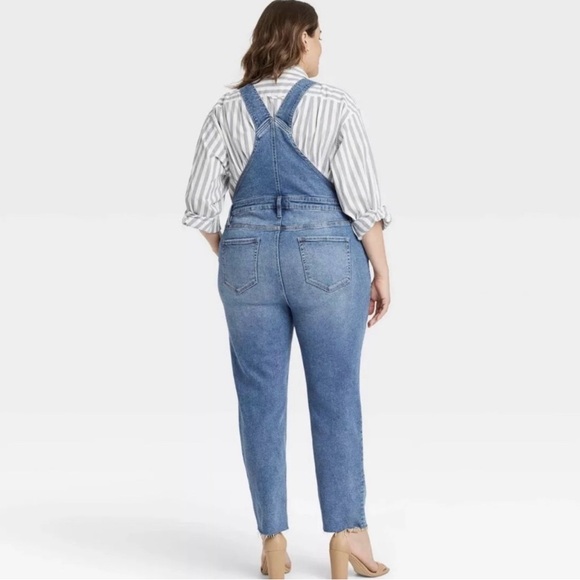 Ava & Viv overalls - Picture 2 of 4